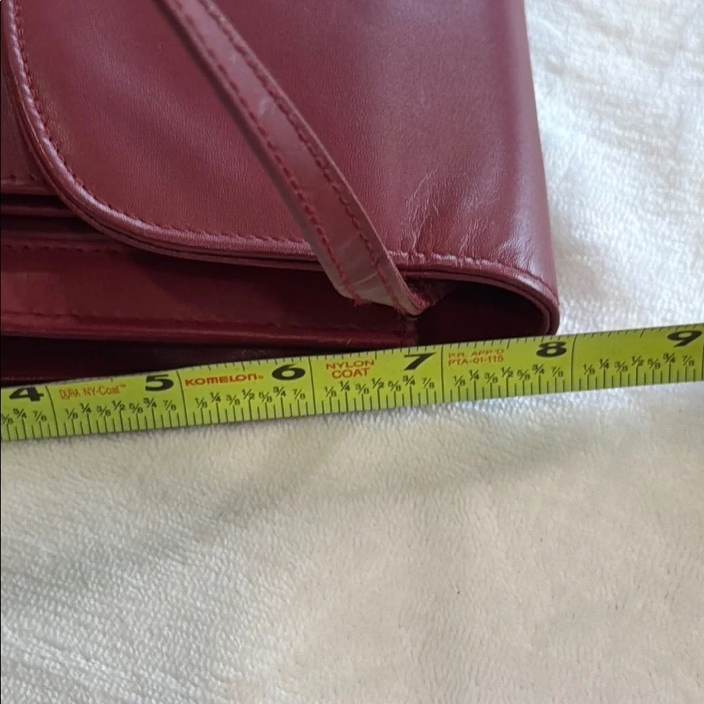 Buxton chic crossbody